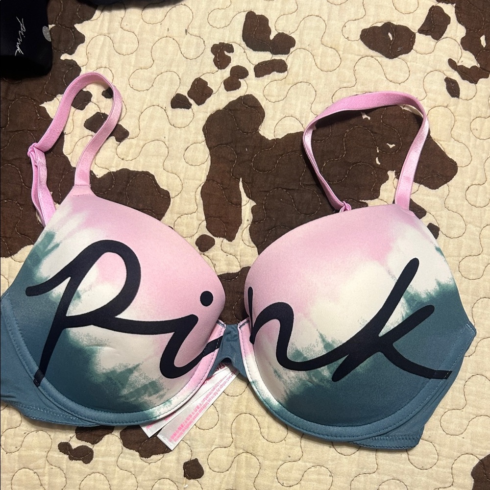 NEW PINK Victoria's Secret Pink and Green Ombre Bra